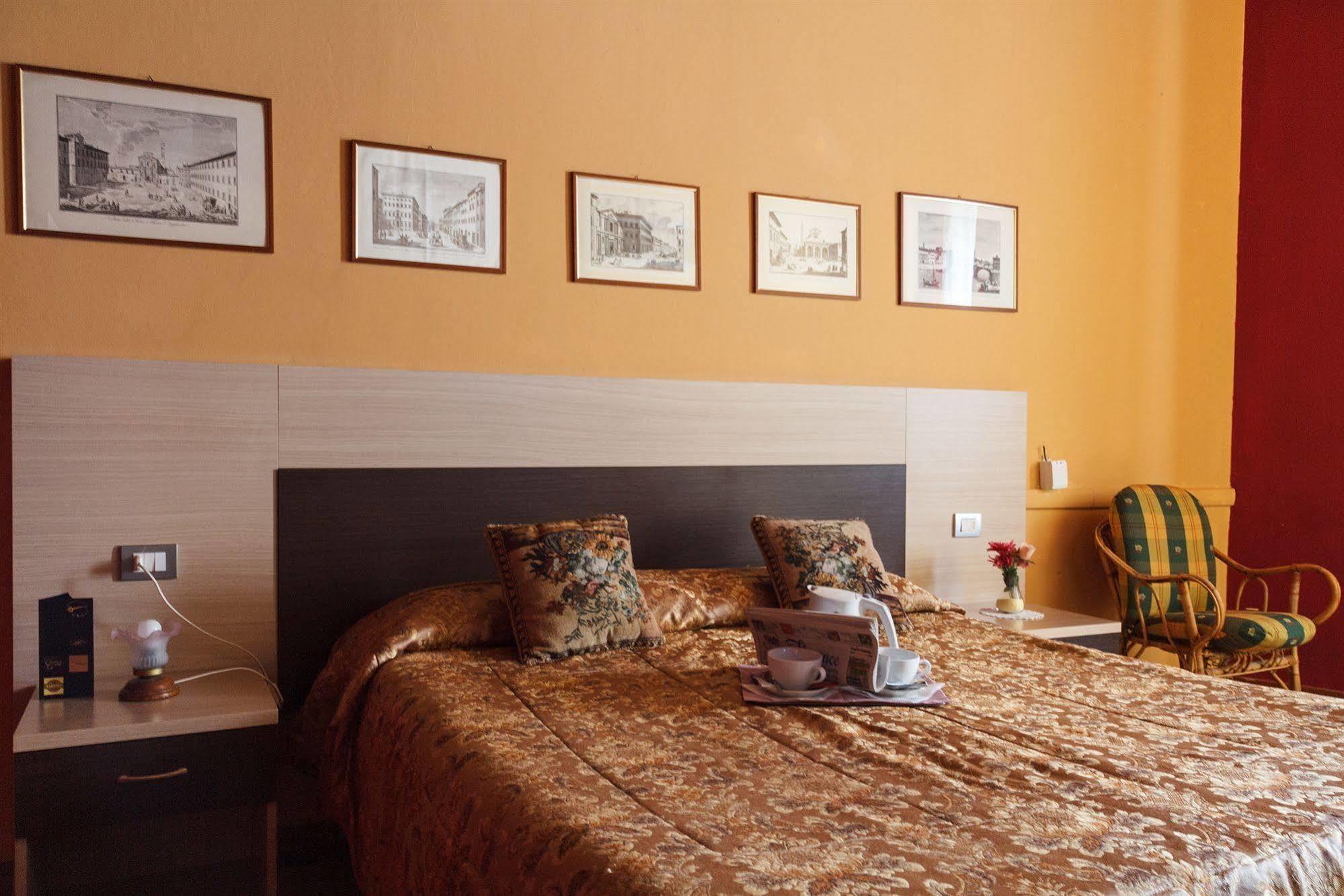 פירנצה Hotel San Lorenzo מראה חיצוני תמונה